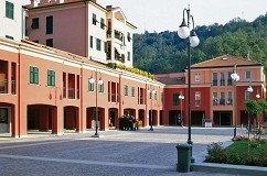 New town centre and urban square, Casarza Ligure, Genoa